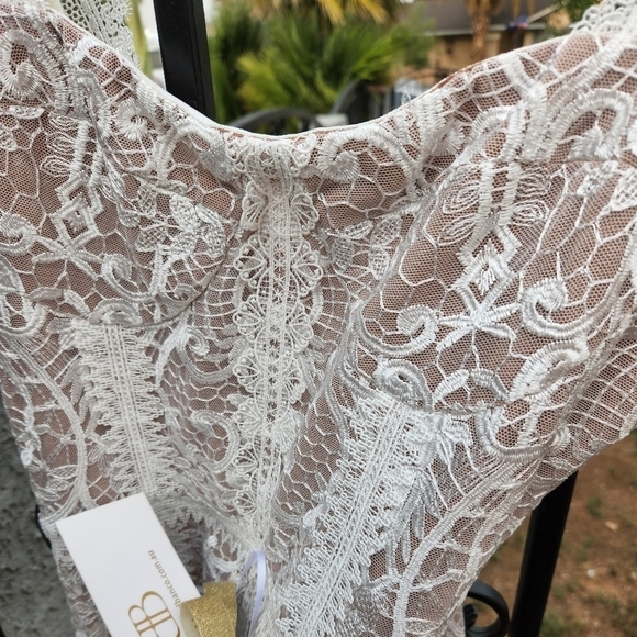 Bronx and Banco Tiffany Blanc‎ Dress - Picture 9 of 15